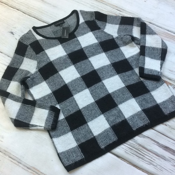 Lane Bryant Sweaters - Lane Bryant buffalo plaid soft sweater new 18 20